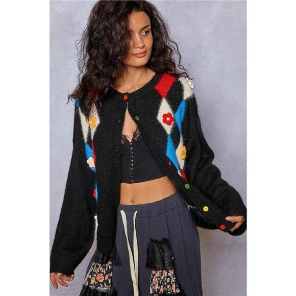 POL Button Down Diamond Pattern Round Neck Cardigan - Picture 2 of 5